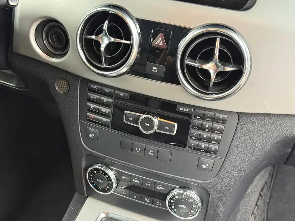 Mercedes-Benz GLK-Class 2013 — фото 12