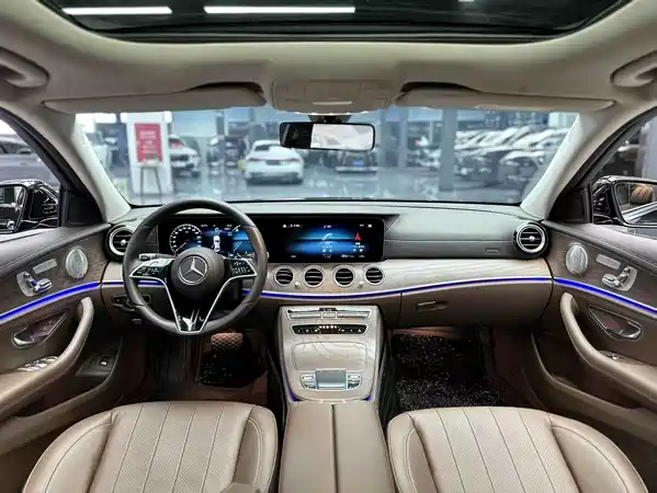 Mercedes-Benz E-Class 2021