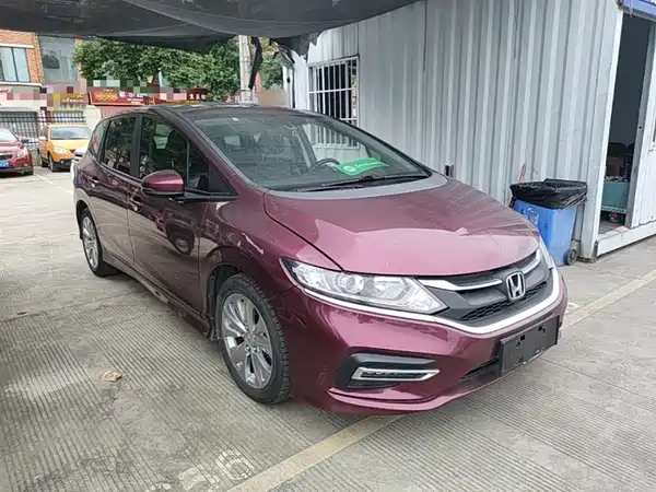 Honda Jade 2017