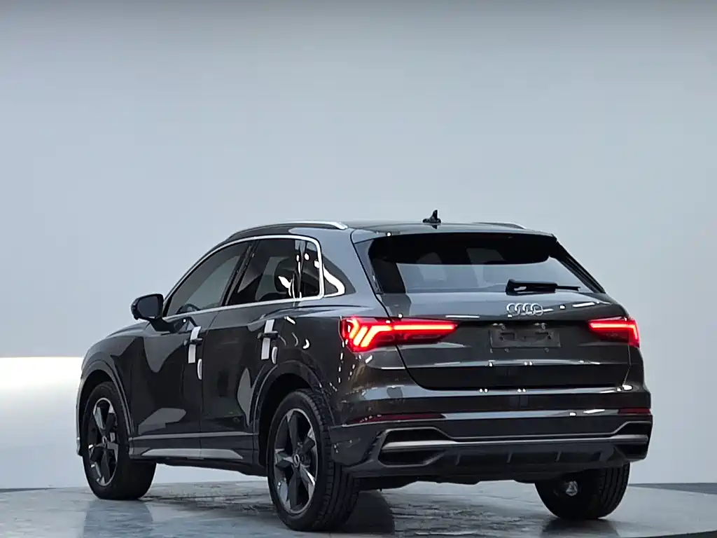 Audi Q3 2022