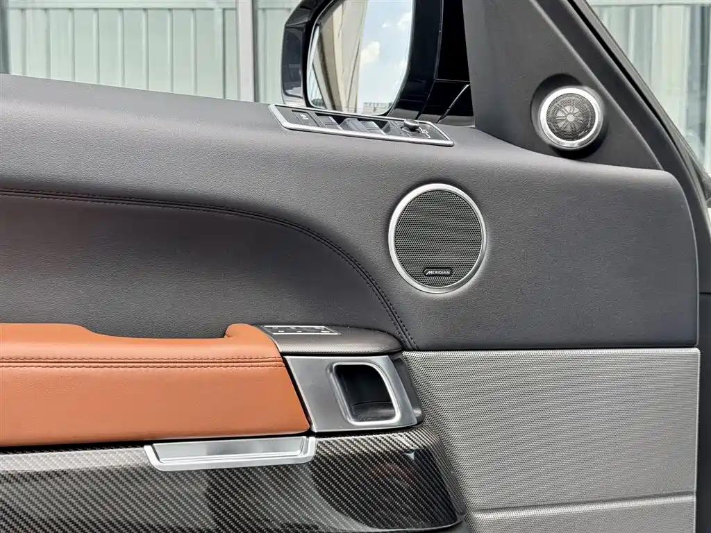 Land Rover Sport 2016 — фото 12