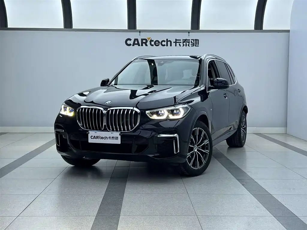 BMW X5 2023 — фото 1