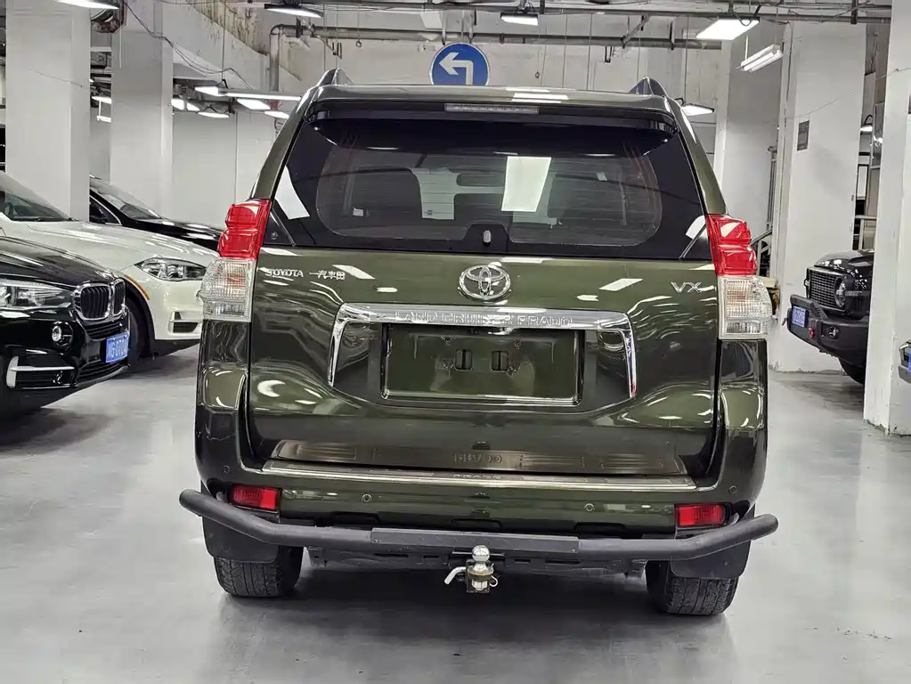 Toyota Prado 2014 — фото 18