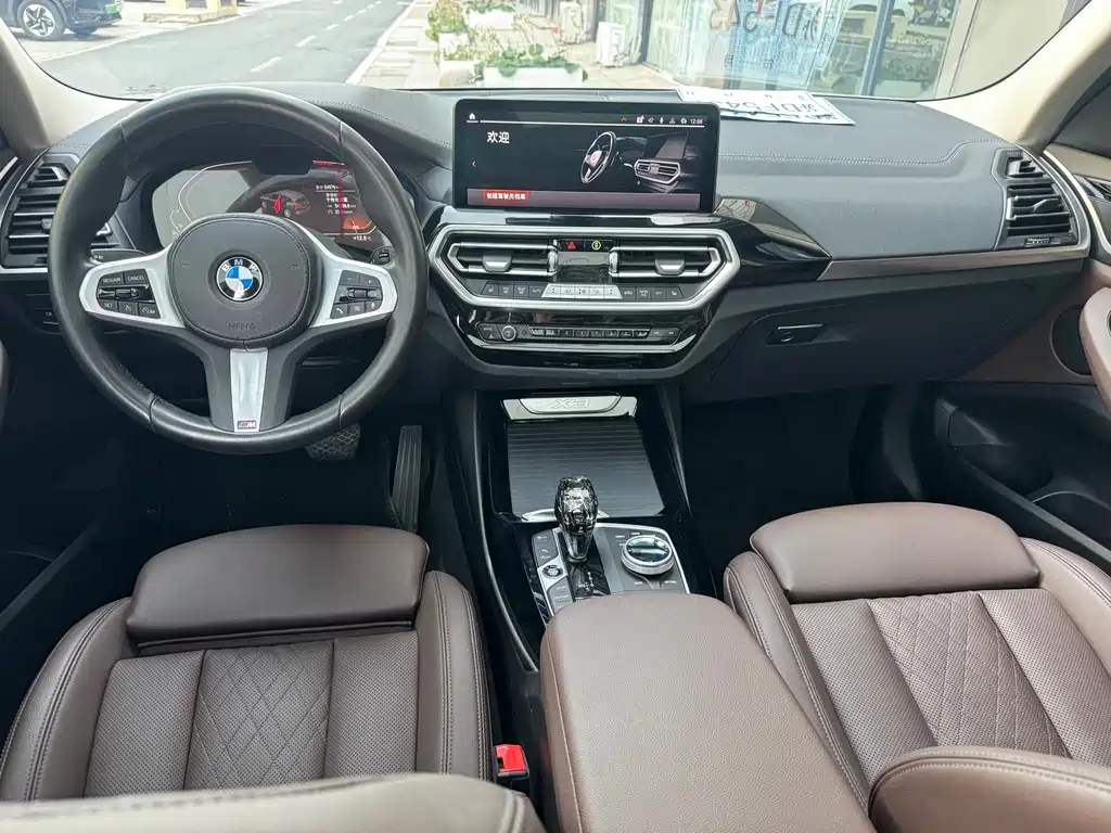 BMW X3 2022 — фото 9