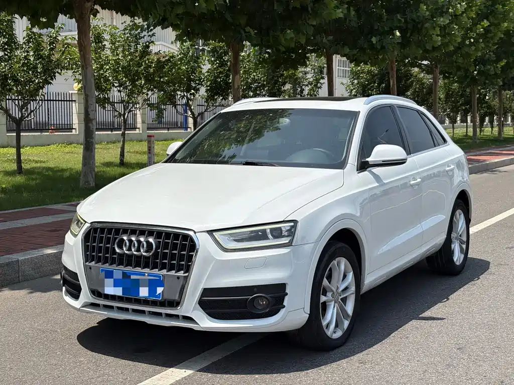 Audi Q3 2016