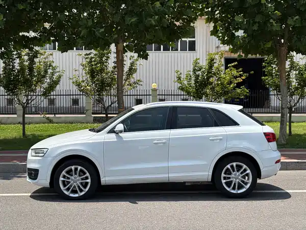 Audi Q3 2016