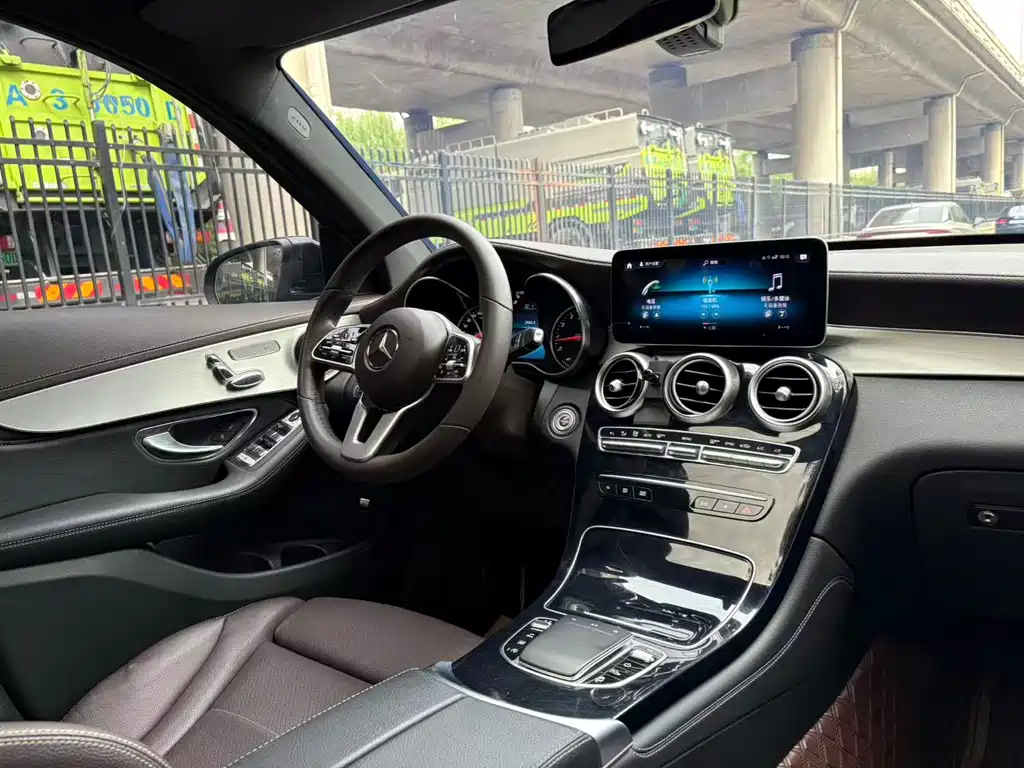 Mercedes-Benz GLC 2020