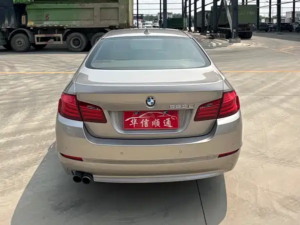 BMW 5 Series 2012