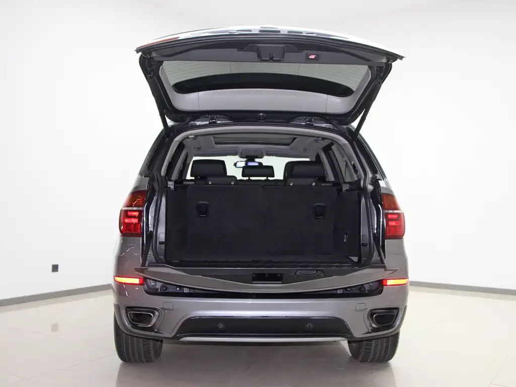 BMW X5 2012 — фото 14
