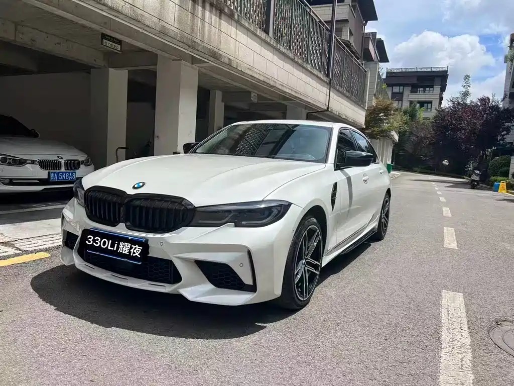 BMW 3 Series 2021