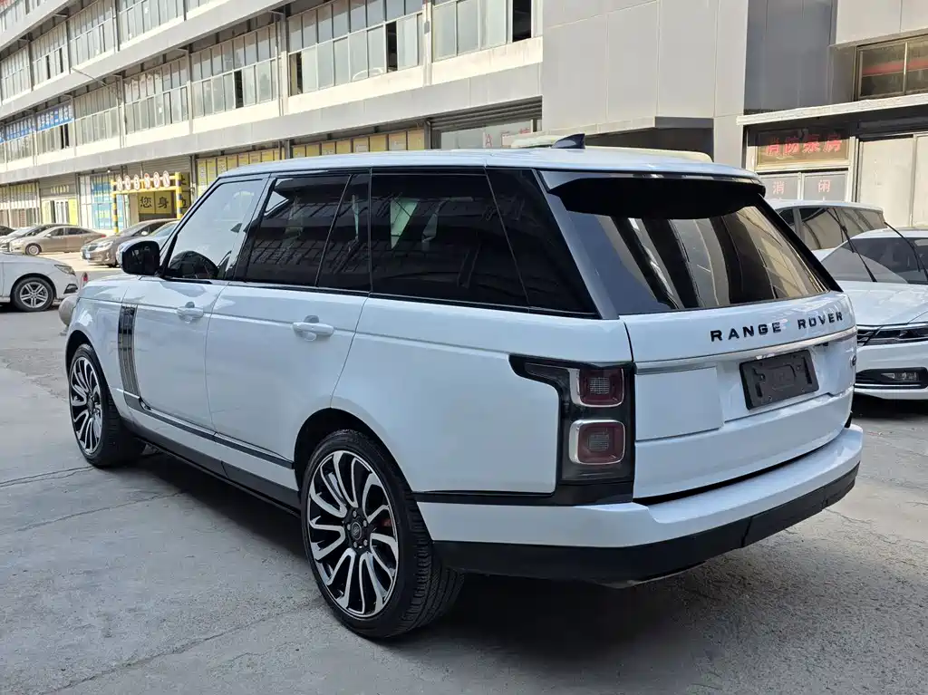 Land Rover Range Rover 2018 — фото 4