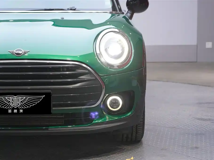 MINI Clubman 2023 — фото 3