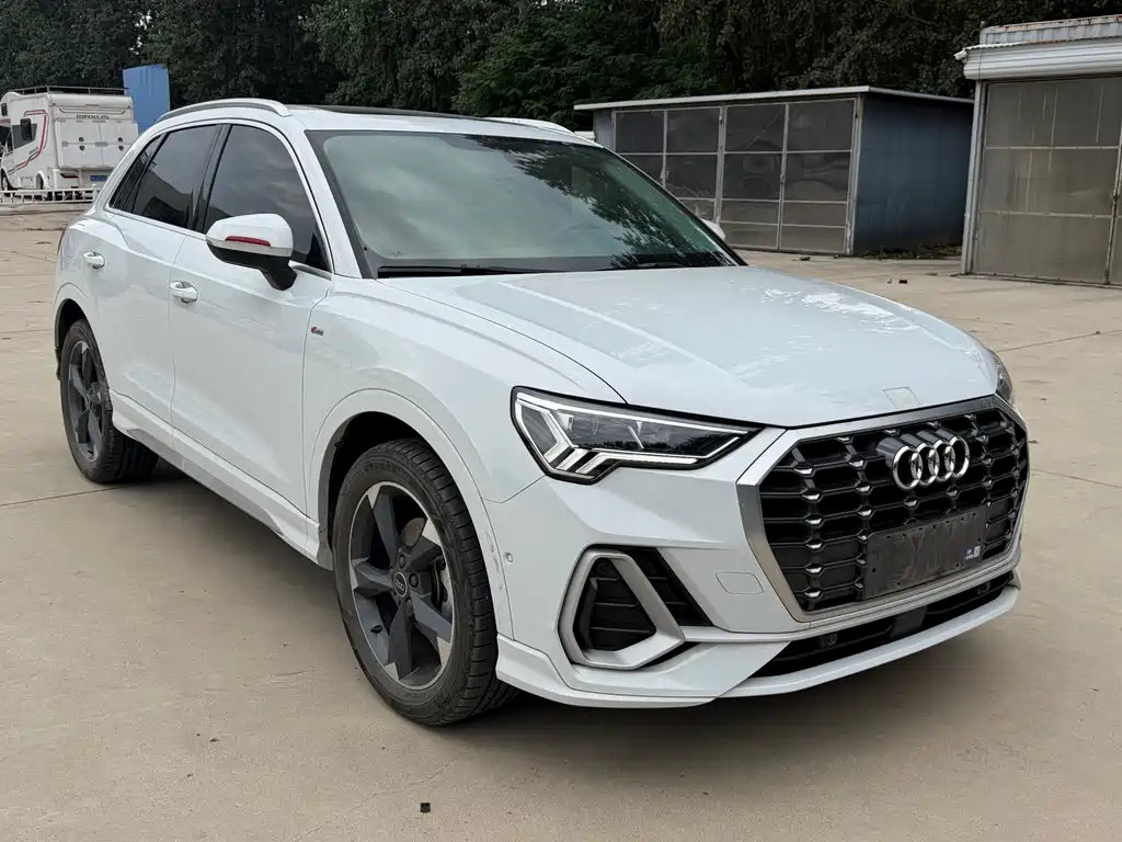 Audi Q3 2022