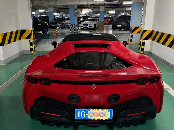 Ferrari SF90 2020
