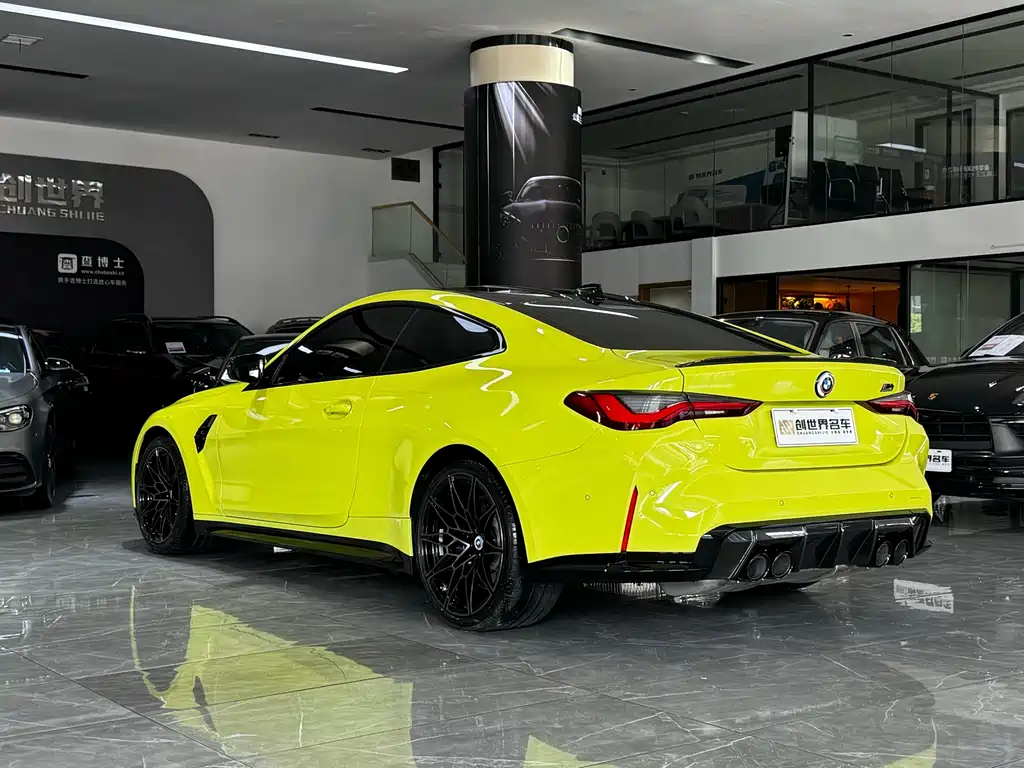 BMW M4 2022