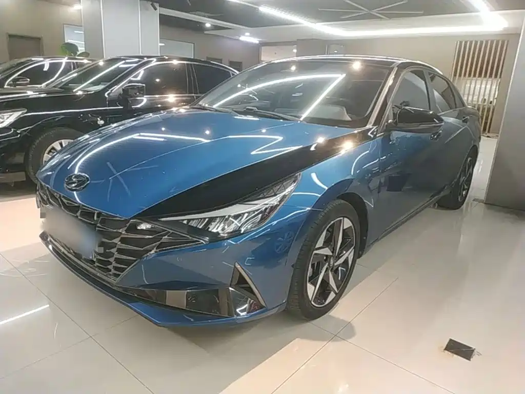 Hyundai Elantra 2021