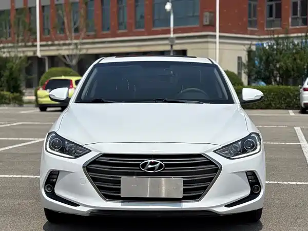 Hyundai Celesta 2018