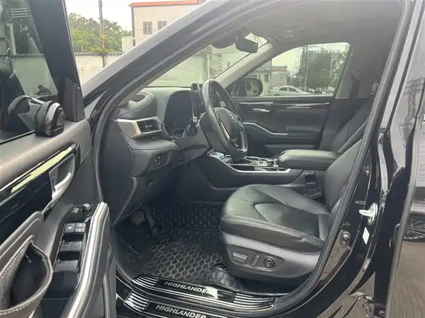 Toyota Highlander 2023