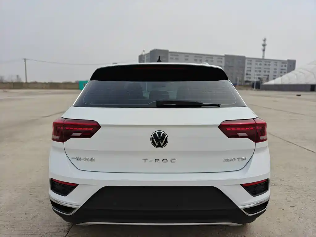 Volkswagen T-Roc 2022 — фото 5