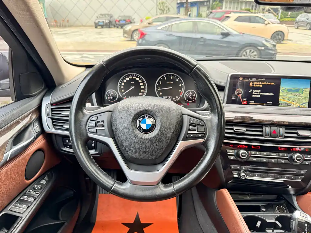 BMW X6 2016 — фото 21