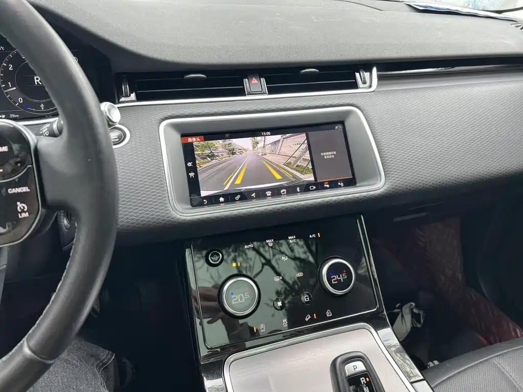 Land Rover Evoque 2021 — фото 6