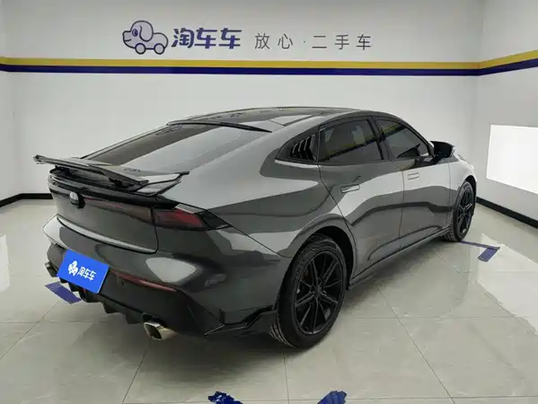 Changan UNI-V 2025