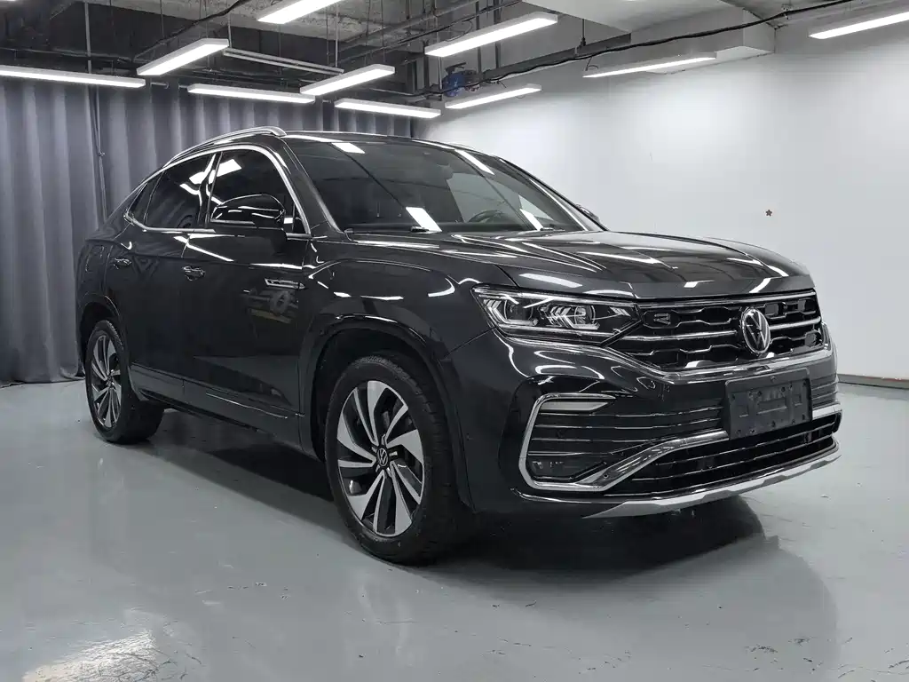 Volkswagen X 2020