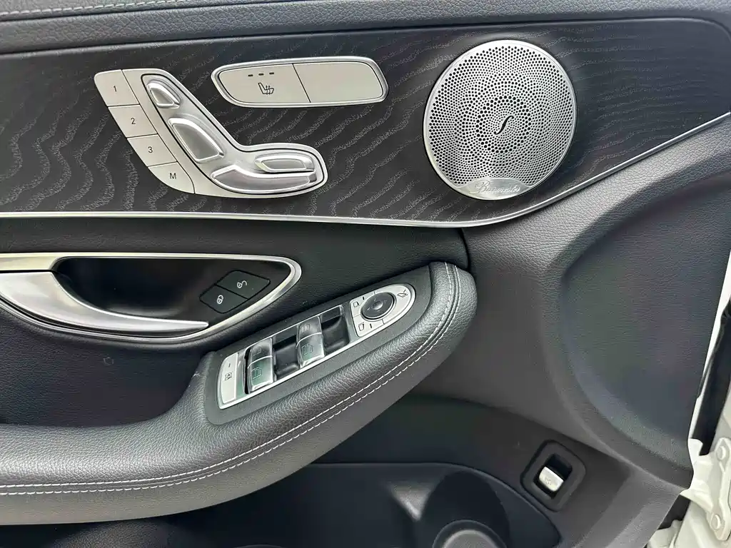 Mercedes-Benz C-Class 2021 — фото 13