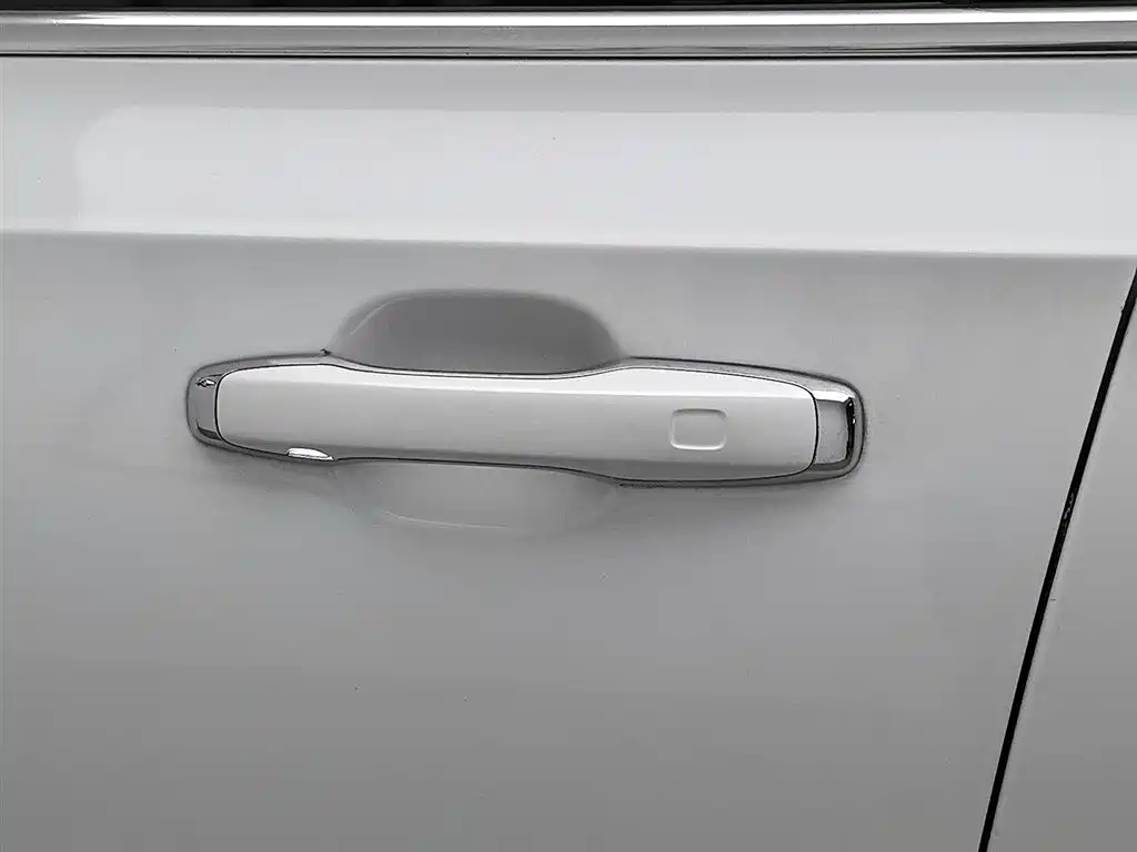 Volvo S90 2017 — фото 18