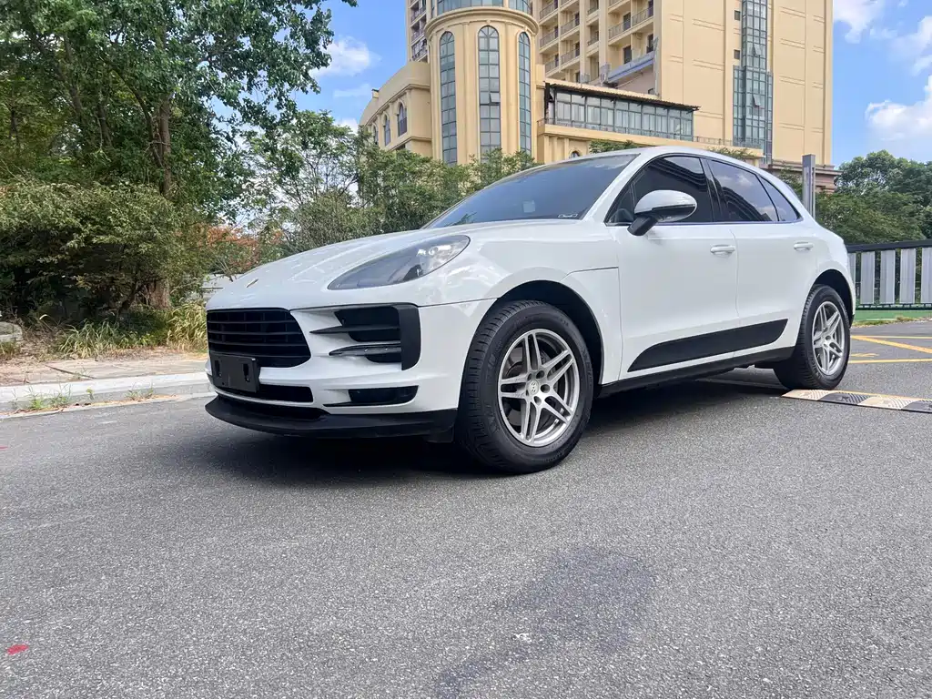 Porsche Macan 2019 — фото 2