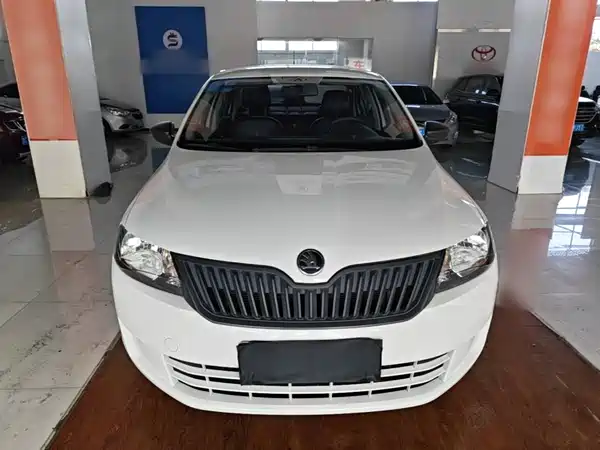 Skoda Rapid 2016