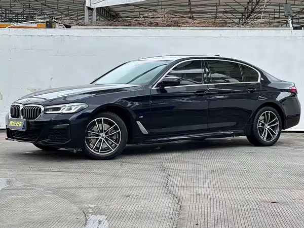 BMW 5 Series 2023