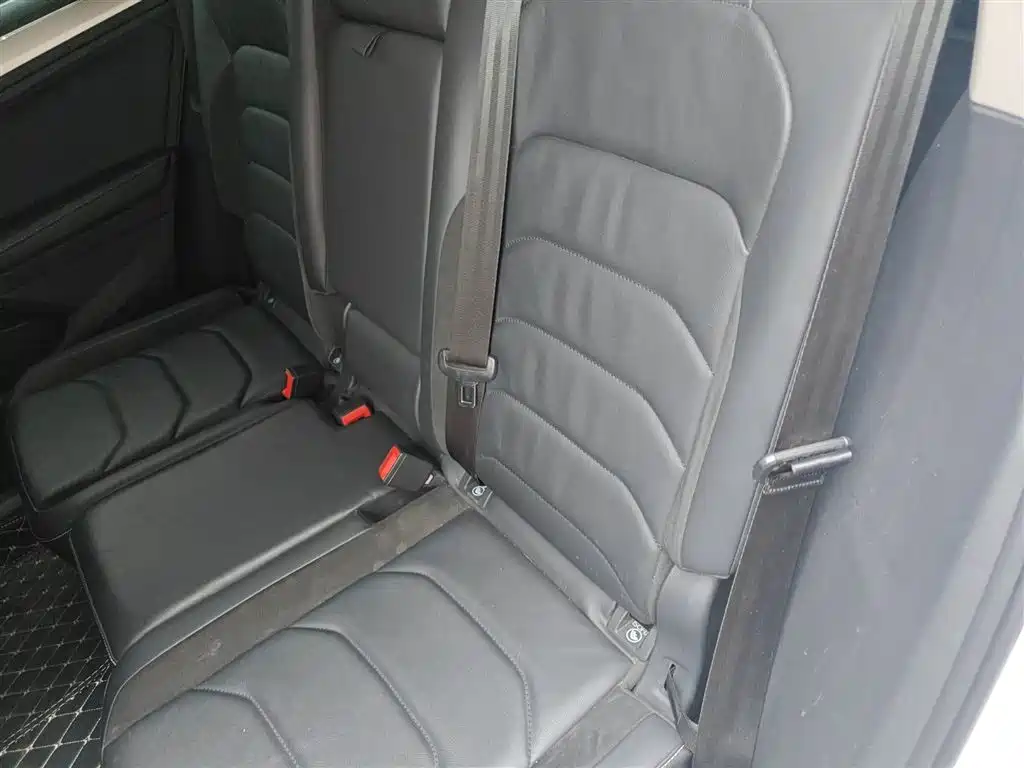 Volkswagen Tiguan L 2017 — фото 15