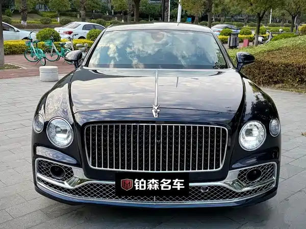Bentley Flying Spur 2022