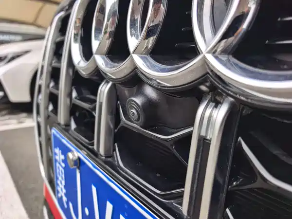 Audi Q2L 2022