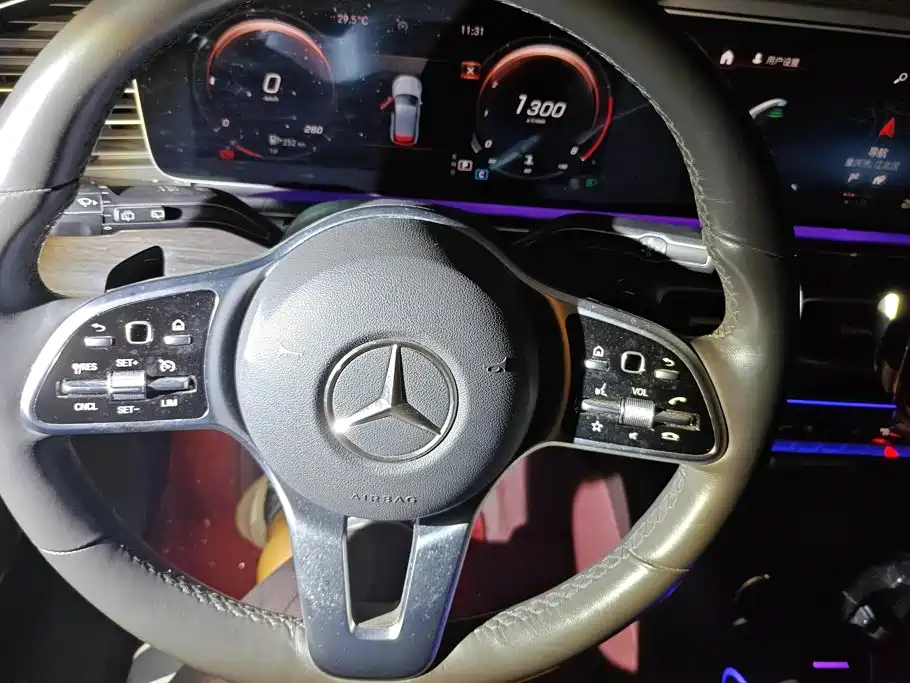 Mercedes-Benz GLE 2020 — фото 15