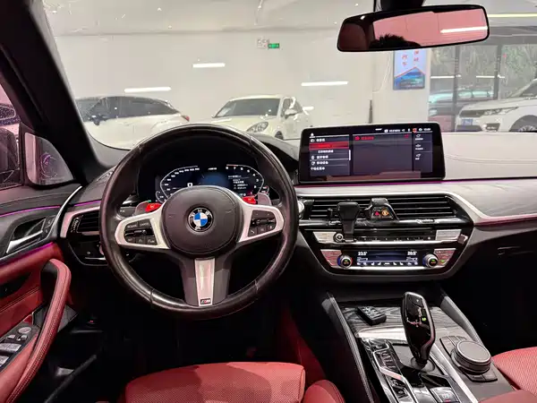 BMW 5 Series 2022