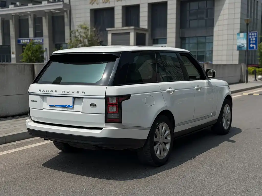Land Rover Range Rover 2016 — фото 9