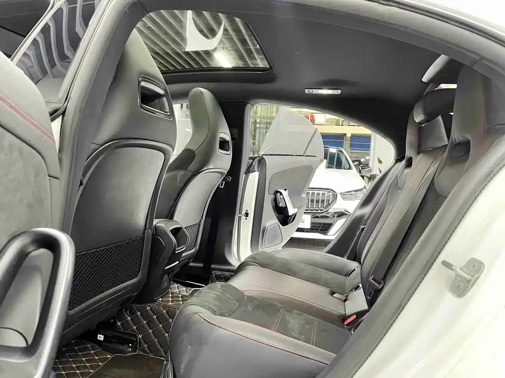 Mercedes-Benz CLA 2023 — фото 12