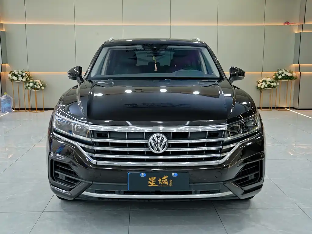 Volkswagen Touareg 2019 — фото 2