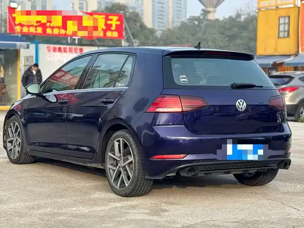 Volkswagen Golf 2020