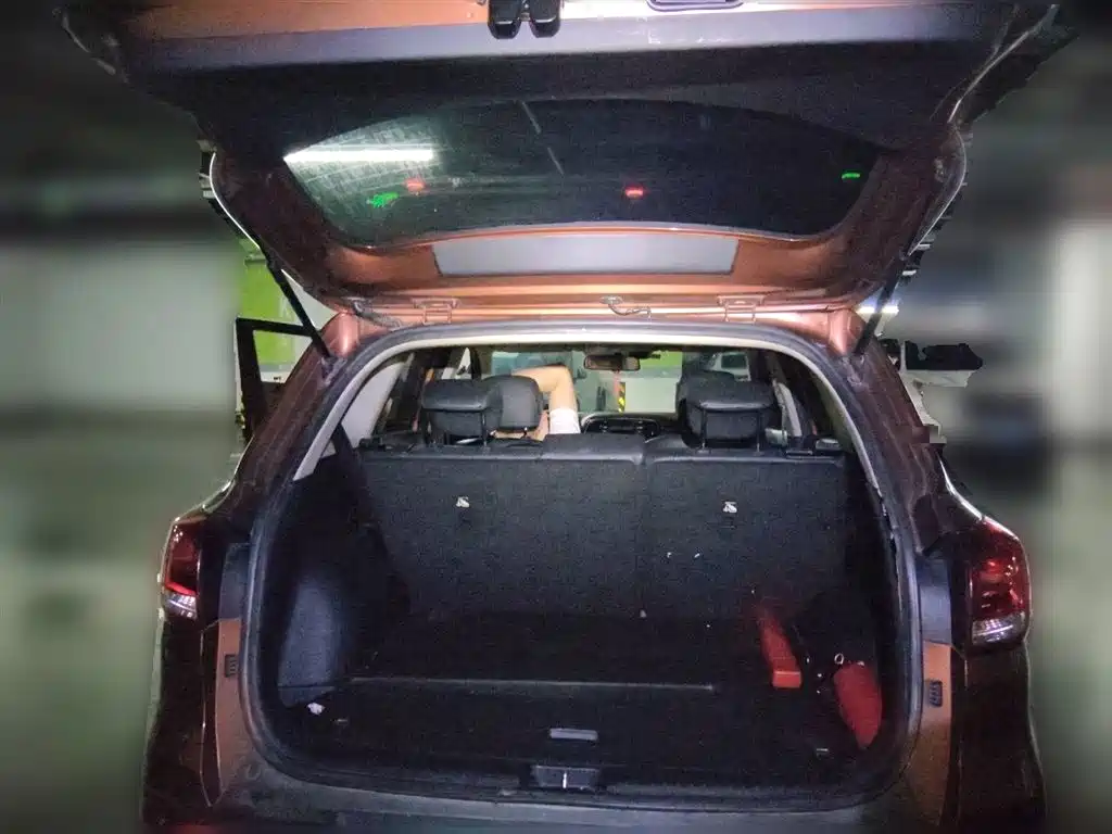 Kia KX3 2016 — фото 15