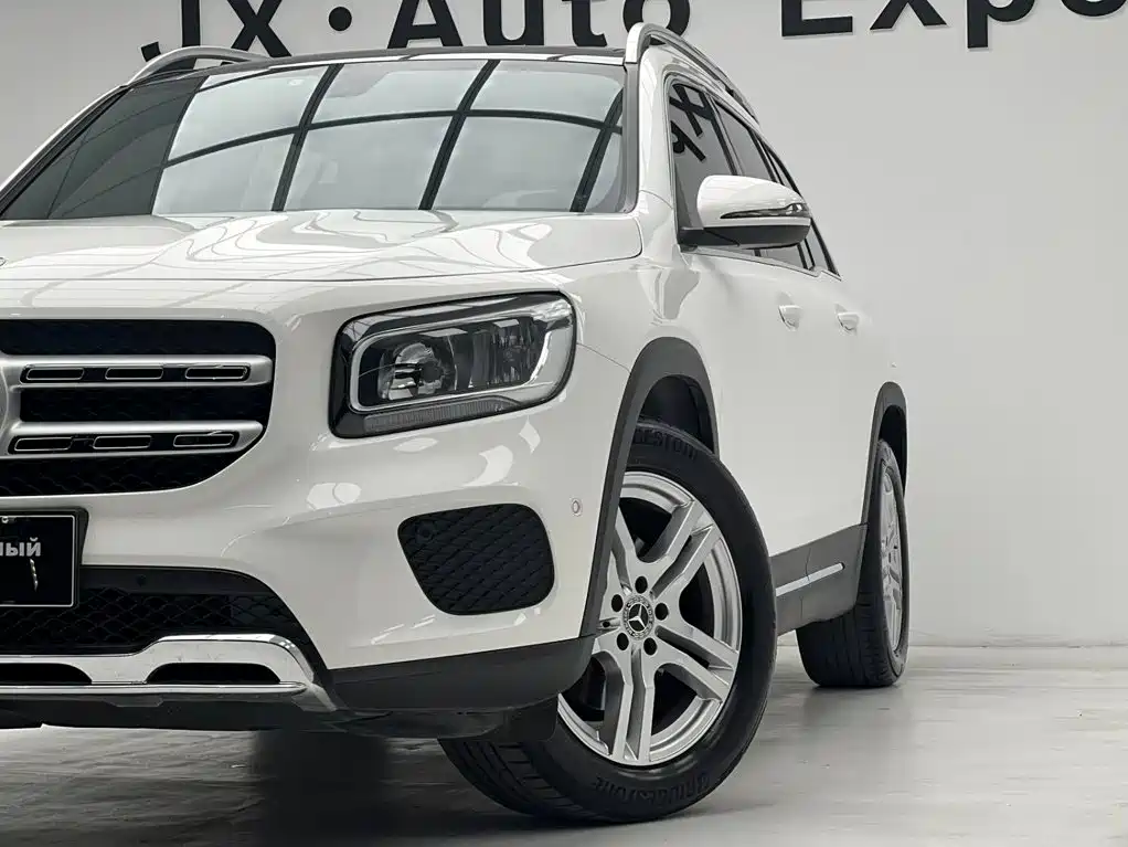 Mercedes-Benz GLB 2021