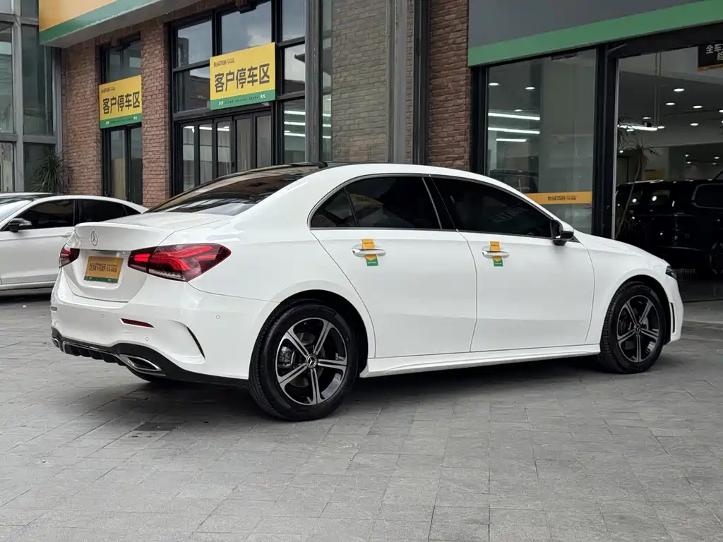 Mercedes-Benz A-Class 2022
