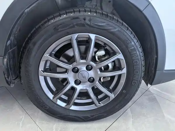 Geely Vision X3 2021