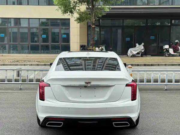 Cadillac CT5 2022