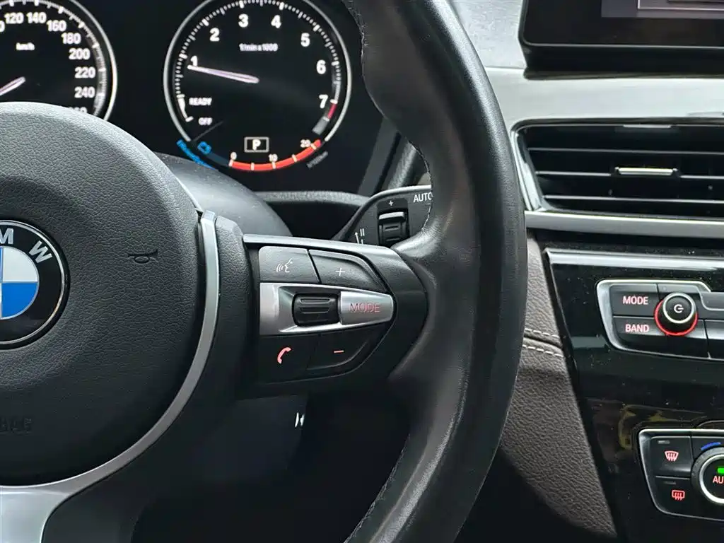 BMW X1 2021 — фото 16