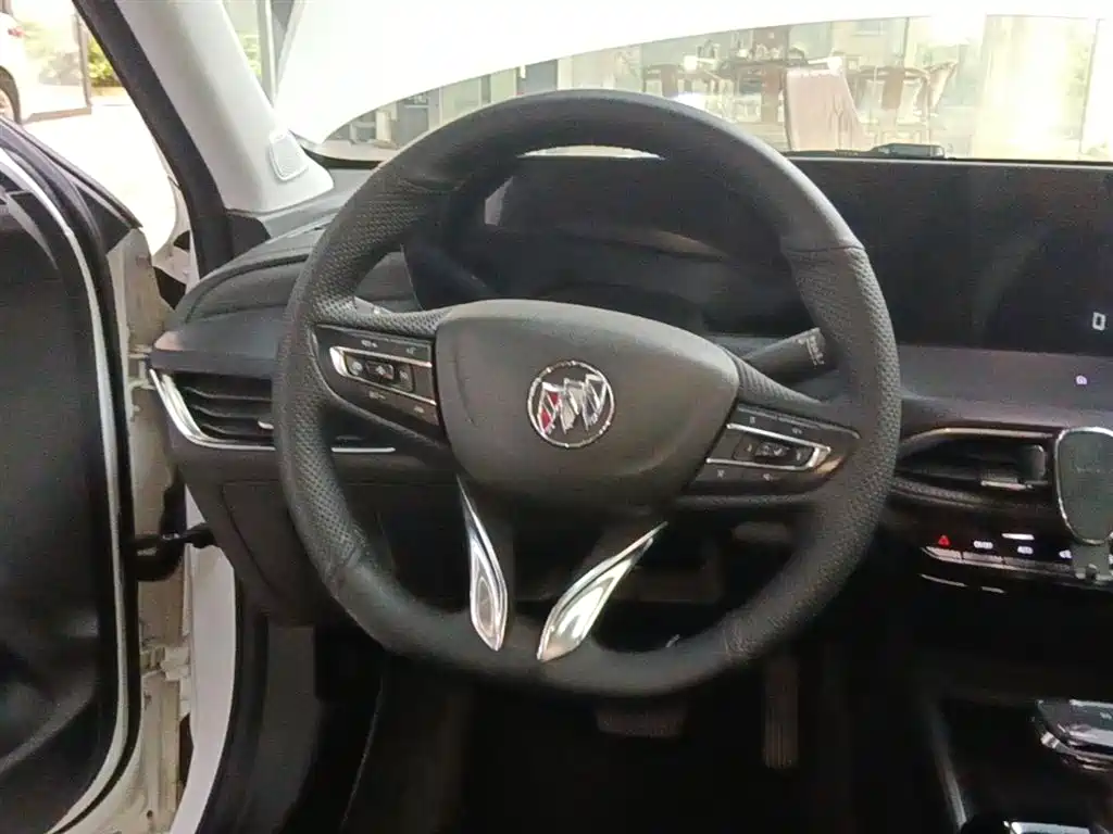 Buick Verano 2023 — фото 11