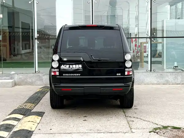 Land Rover Discovery 2014