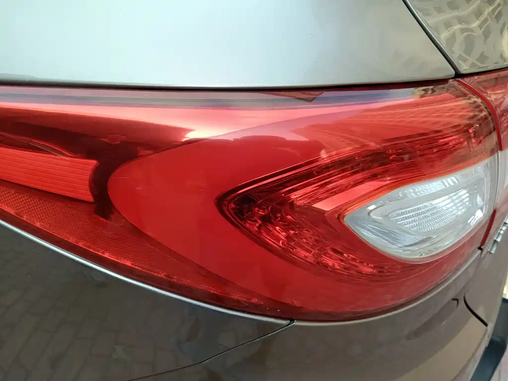 Hyundai ix35 2014 — фото 11